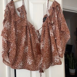 Vici Blouse sz Medium Color Copper